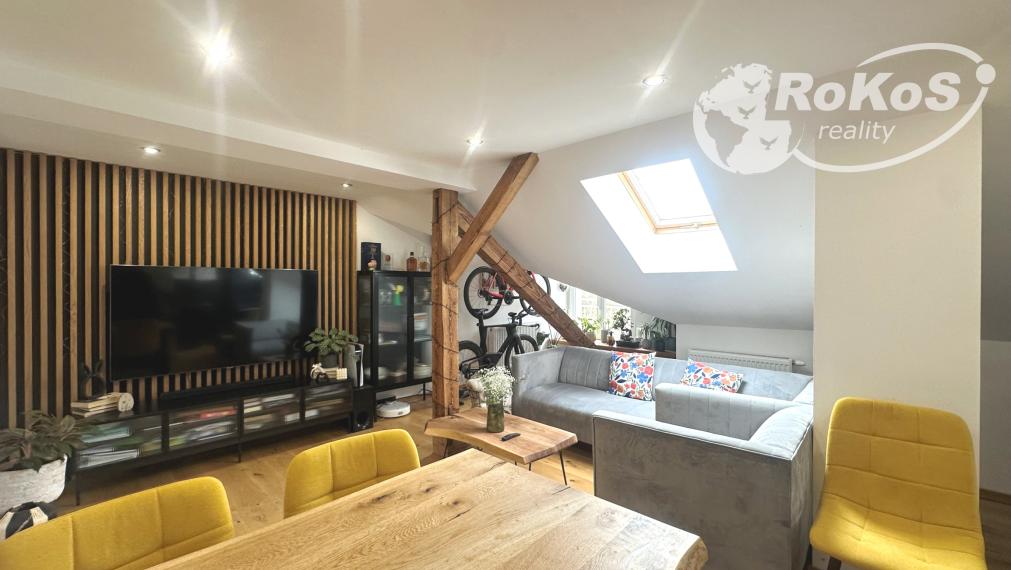 PREDAJ - Podkrovný 3 izbový byt, Štítnická ulica, Rožňava