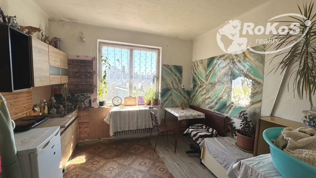 PREDAJ - Rodinný dom v Krásnohorskom Podhradí