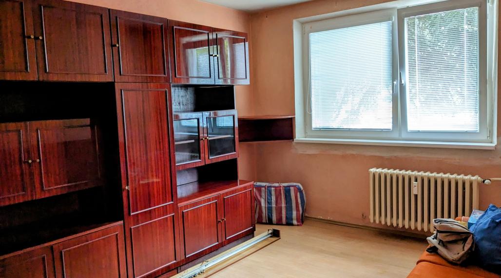 PRENÁJOM - 1 izbový byt, Čučmianska