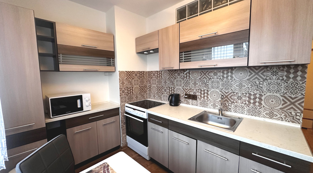 PREDAJ 2 izbový byt s balkónom, Mierová ulica, Rožňava