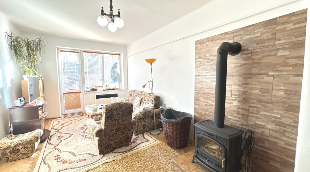 PREDAJ - 2 a pol izbový byt s balkónom, Letná ulica, Rožňava