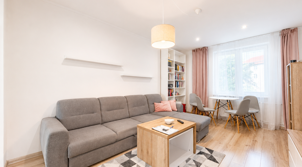 PRENÁJOM- 3 izbový byt s balkónom, Šafárikova ulica, Rožňava