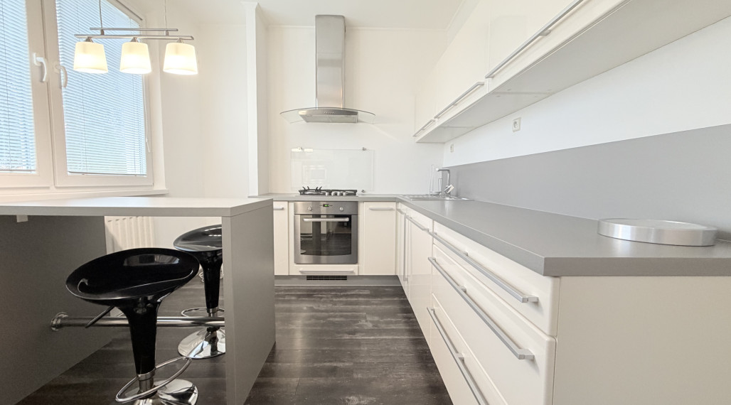 PREDAJ 3 izbový byt s balkónom, Edelényska ulica, Rožňava
