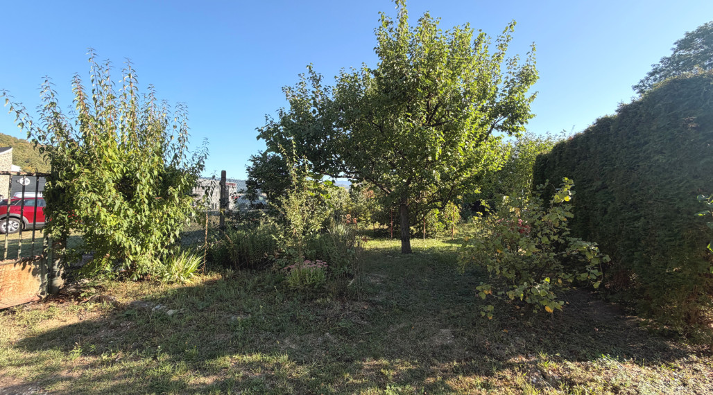 PREDAJ Záhradka v lokalite Brzotín Bak – 203 m²
