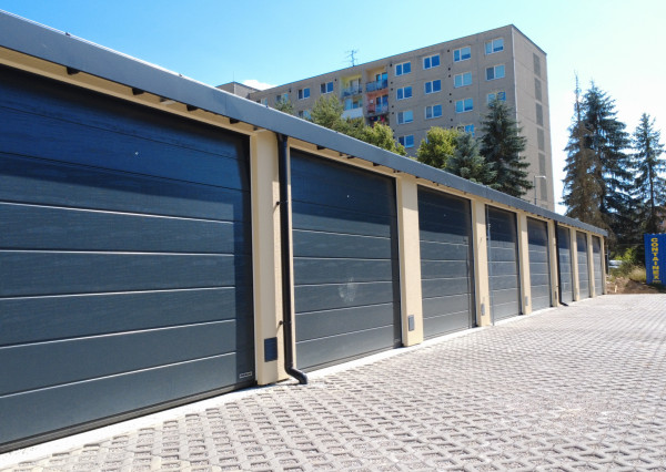 PREDAJ - Garáže Rožňava