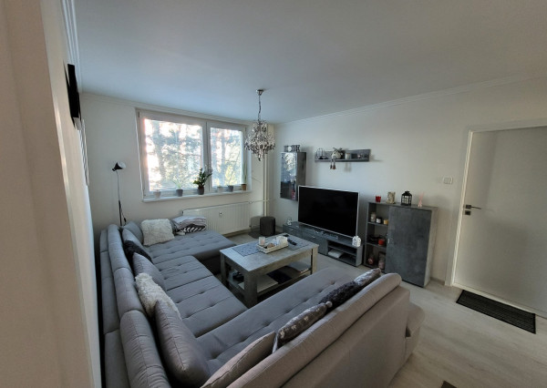 rezervované - PRENÁJOM - 3 izbový byt s balkónom, Edelényská ulica, Rožňava