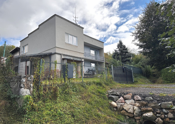 PREDAJ - Rodinný dom v Rožňave