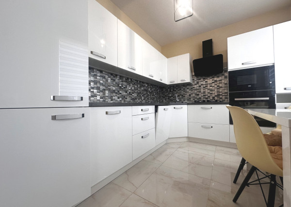 PREDAJ - 3 izbový byt s balkónom, Edelényská ulica, Rožňava