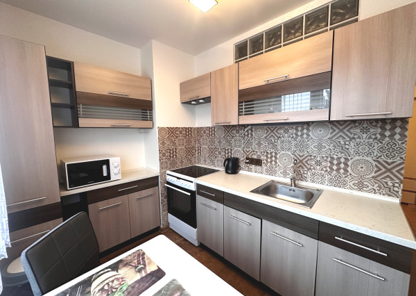 PREDAJ 2 izbový byt s balkónom, Mierová ulica, Rožňava