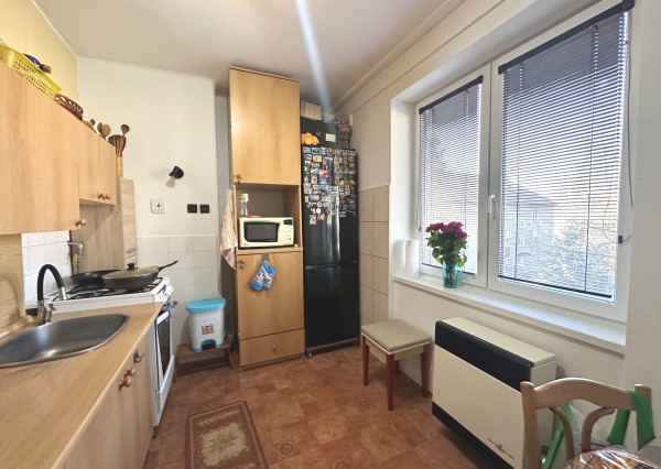 PREDAJ - 2 a pol izbový byt s balkónom, Letná ulica, Rožňava