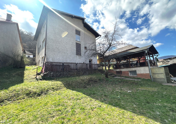 PREDAJ - Priestranný rodinný dom, Dobšiná, Železničná ulica