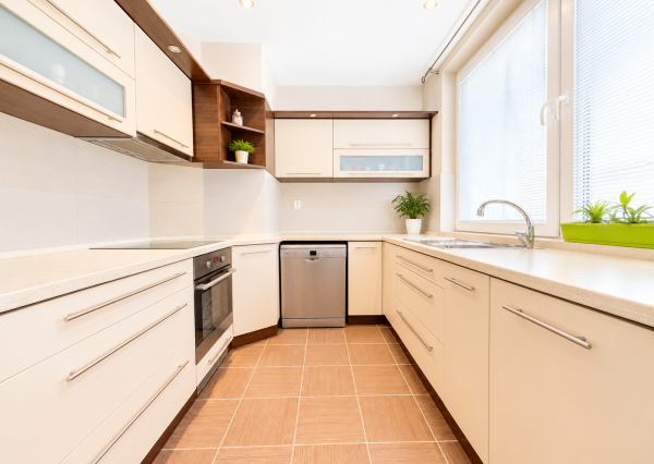 PREDAJ -  3 izbový byt s balkónom, Budovateľská ulica, Rožňava