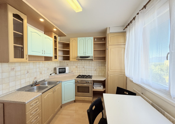 PREDAJ 3 izbový byt s balkónom, Edelényská ulica, Rožňava
