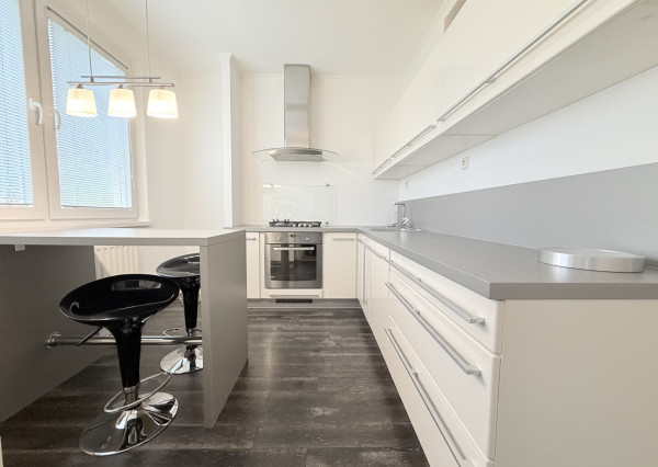 PREDAJ 3 izbový byt s balkónom, Edelényska ulica, Rožňava