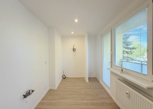 PREDAJ Priestranný 3 izbový byt s balkónom, Komenského, Rožňava